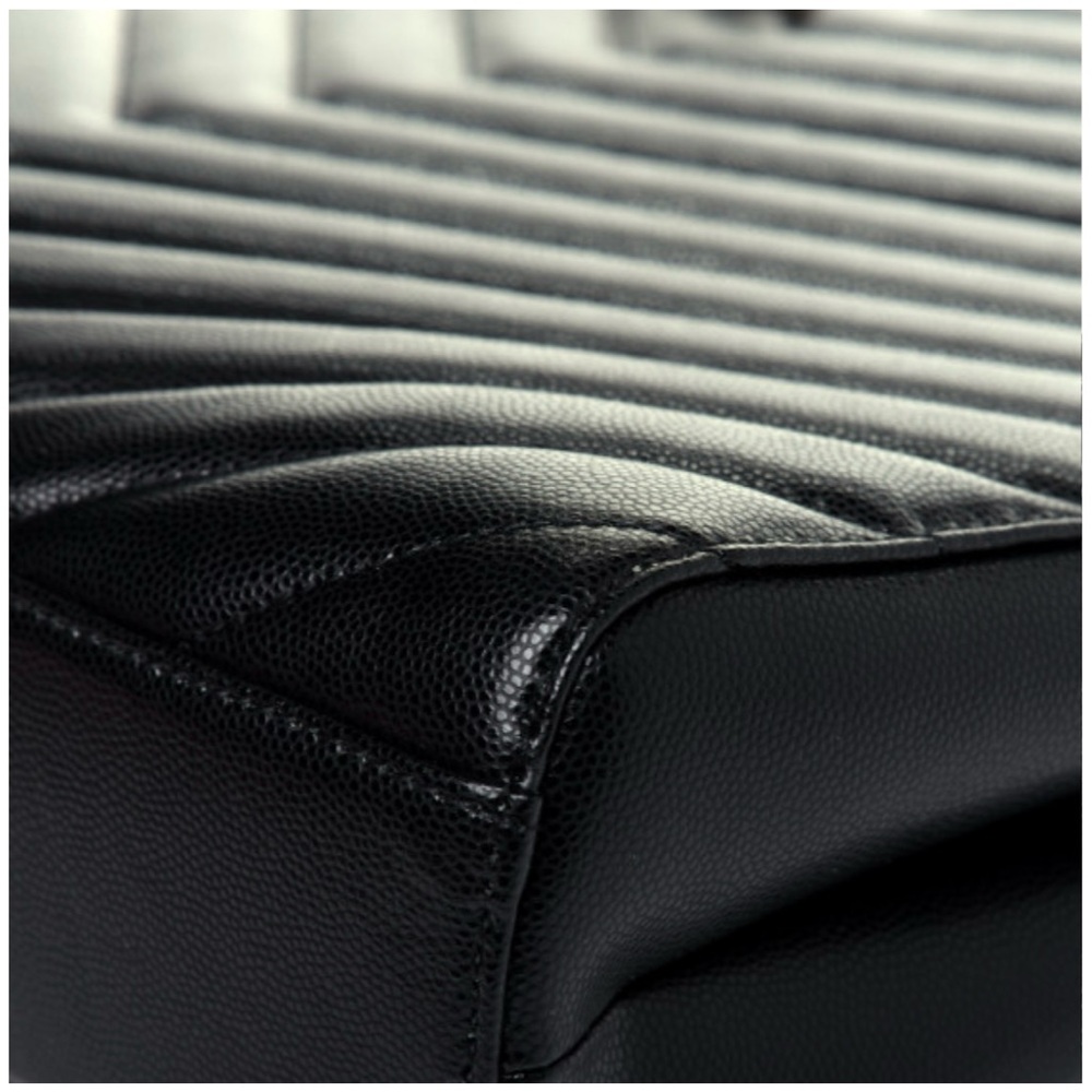 YSL Grain De Poudre Matelasse Chevron Medium Tribeca Shopping Bag Black 🖤 - Picture 11 of 13